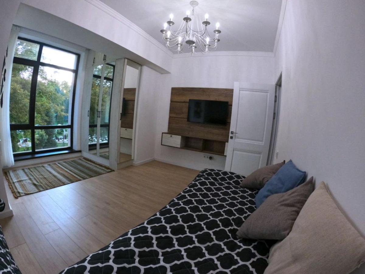 Радуга Иссык-Куль Aparthotel Chon-Sary-Oy Exterior foto