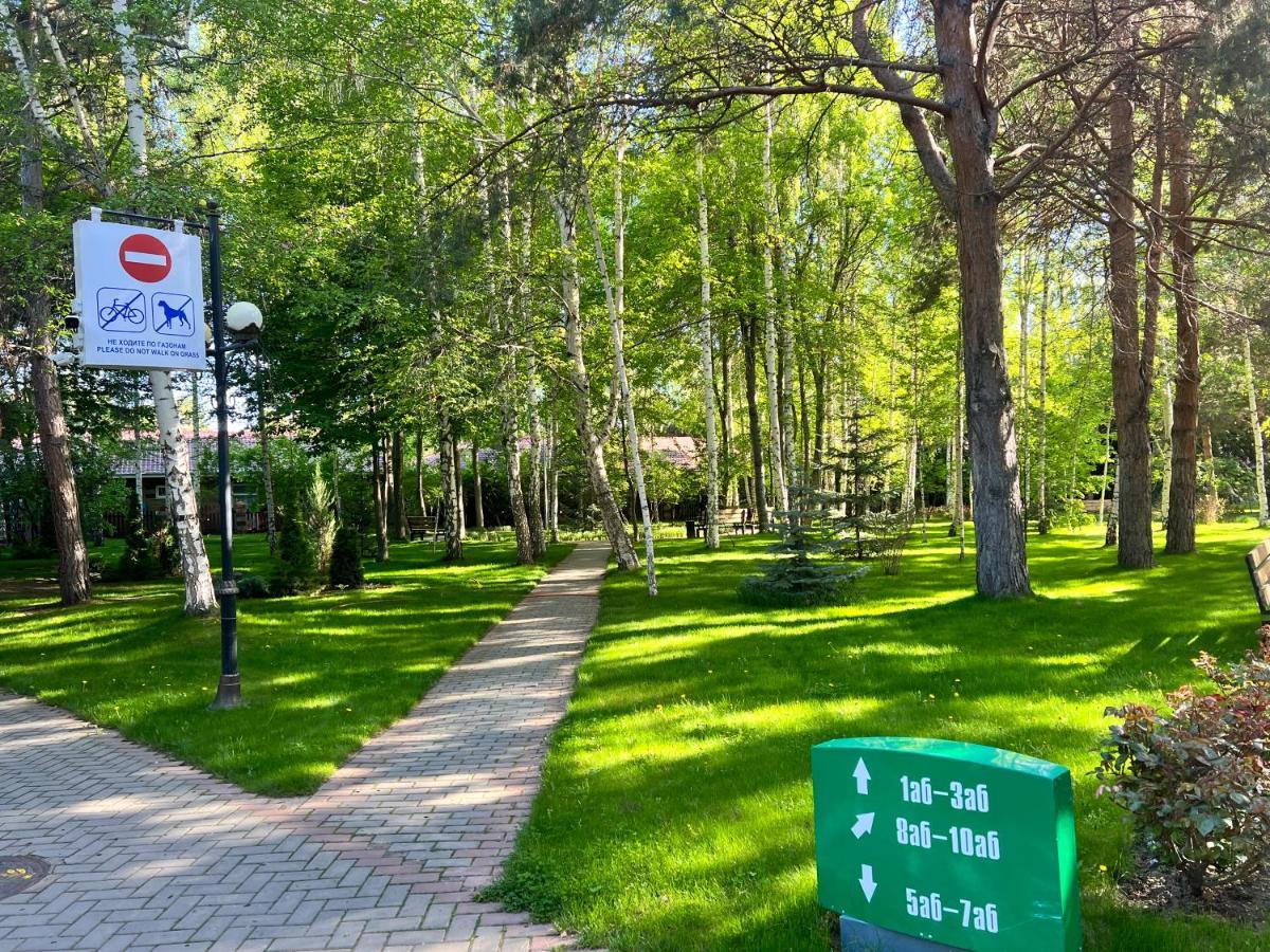 Радуга Иссык-Куль Aparthotel Chon-Sary-Oy Exterior foto