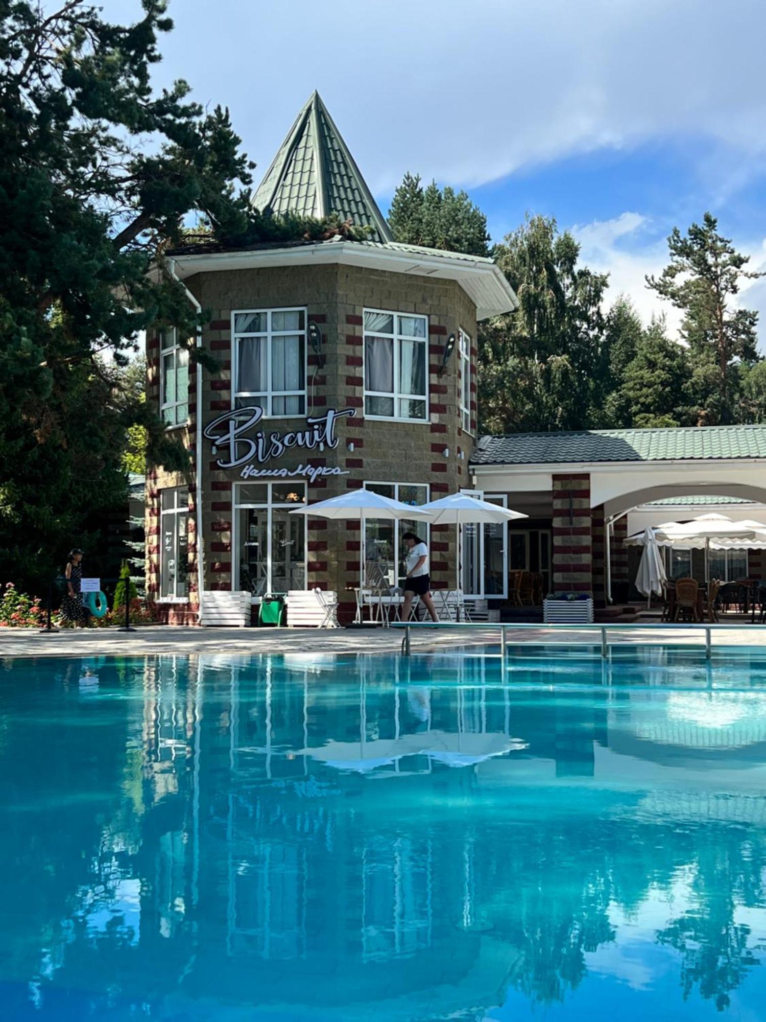 Радуга Иссык-Куль Aparthotel Chon-Sary-Oy Exterior foto